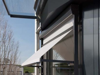 senkrecht-ausstell-storen visombra